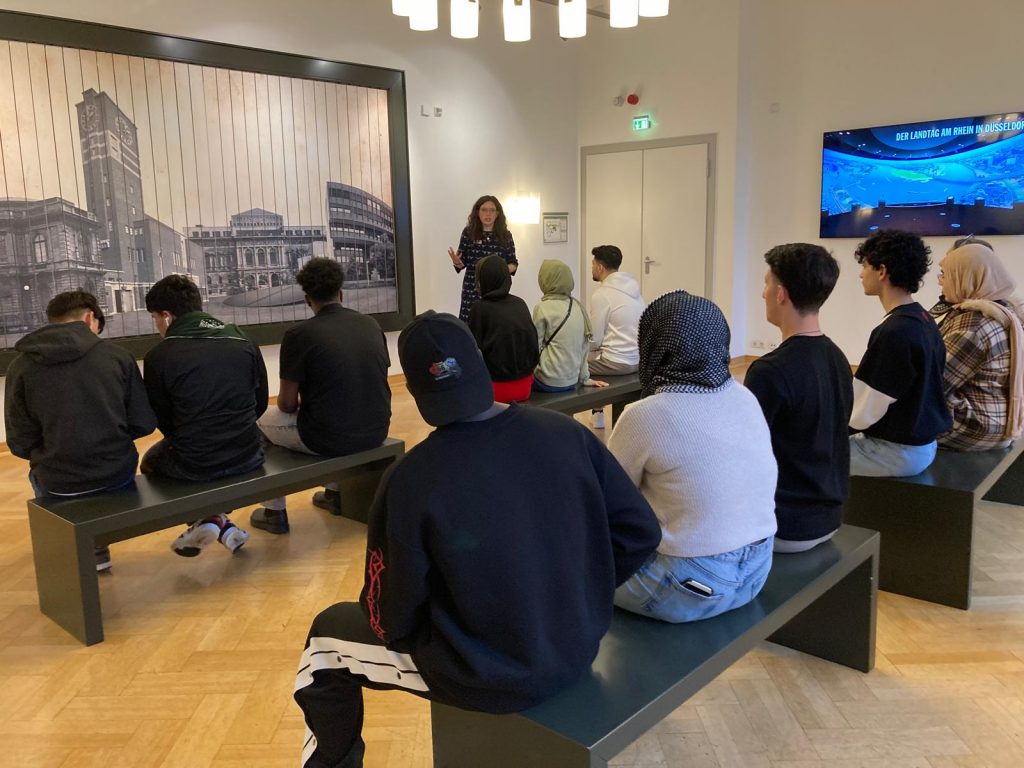 WhatsApp Image 2024-11-27 at 18.16.58_8370a7bc